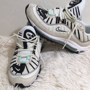Nike Air Max 98 Running Shoe